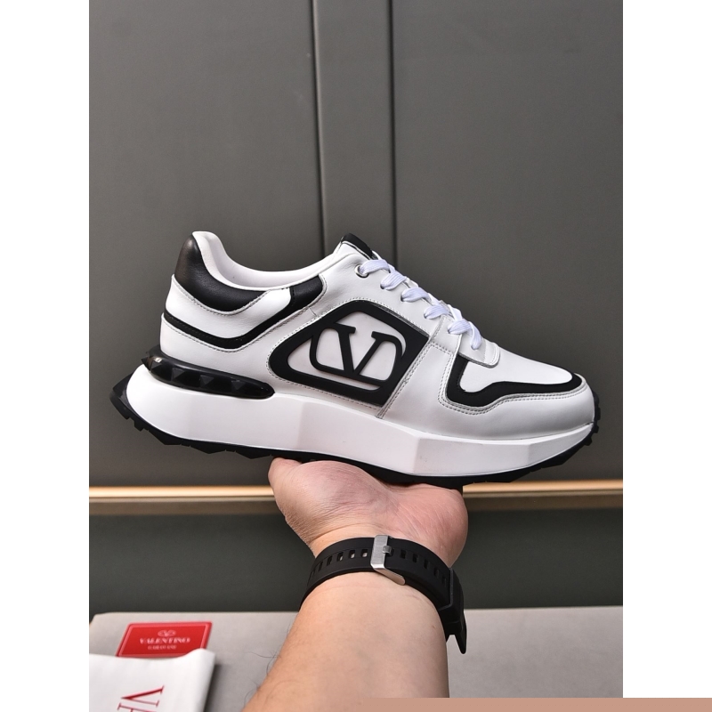 Valentino Sneakers